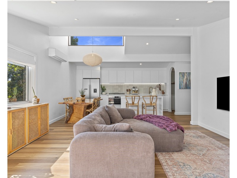 23 Premier Way, Bateau Bay NSW 2261