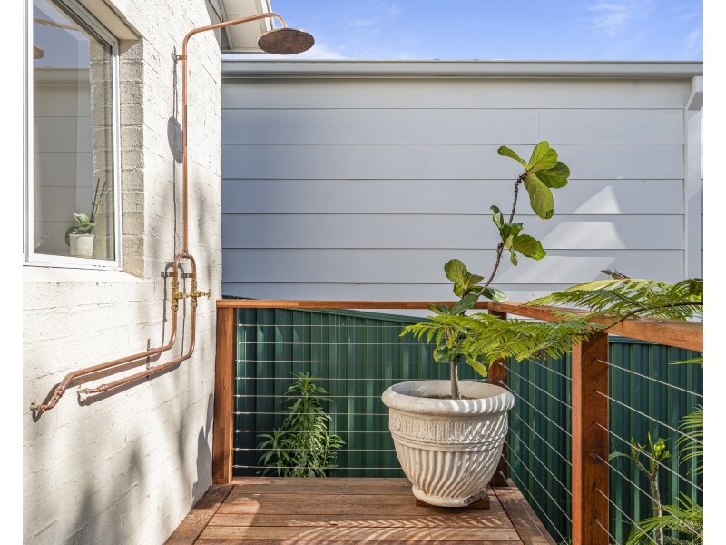 23 Premier Way, Bateau Bay NSW 2261