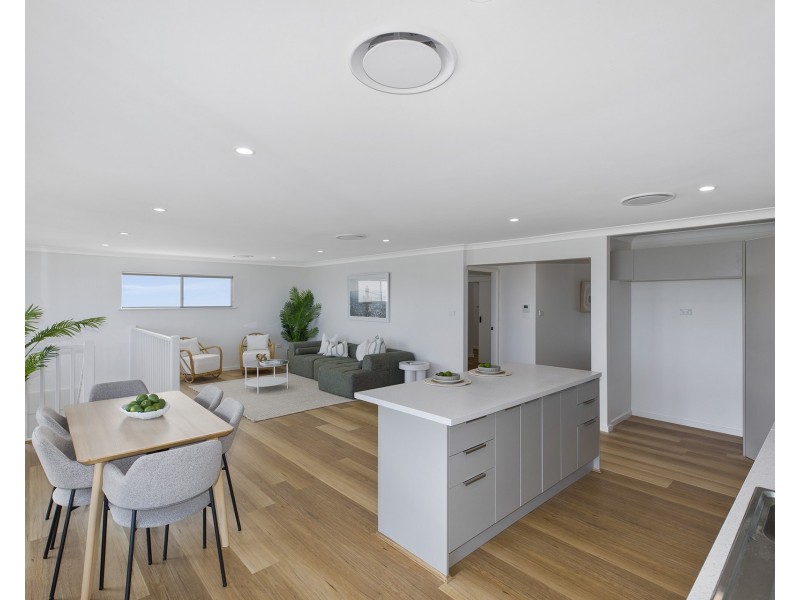 41 Coreen Drive, Wamberal NSW 2260
