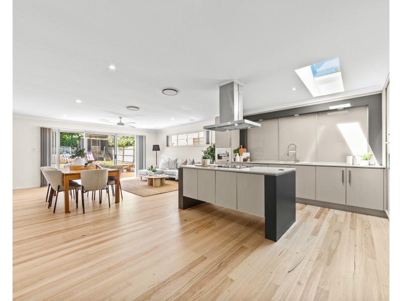81 Digby Road, Springfield NSW 2250