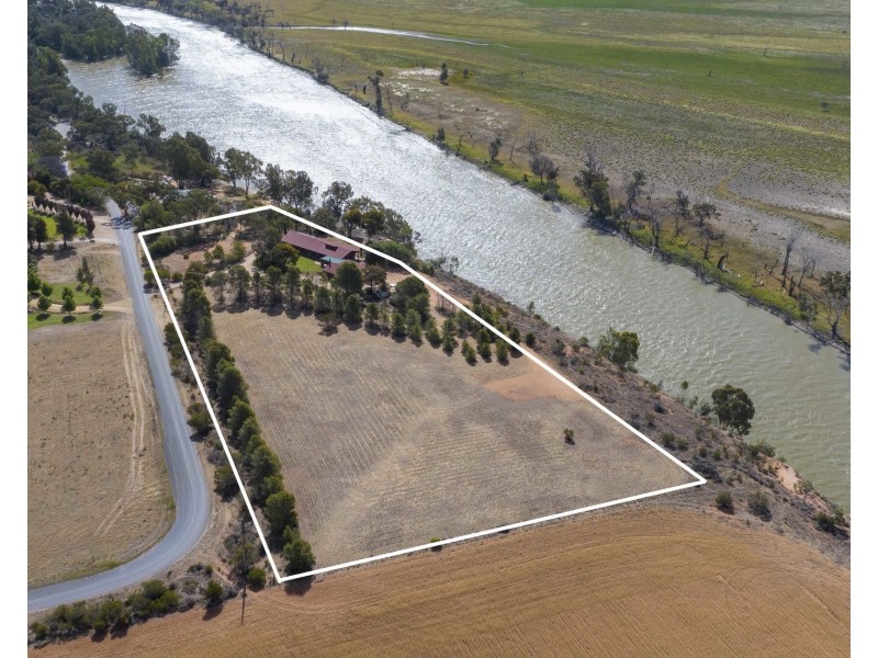 180 Briers Road, Loxton SA 5333