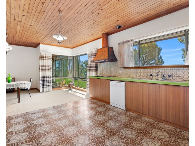 180 Briers Road, Loxton SA 5333