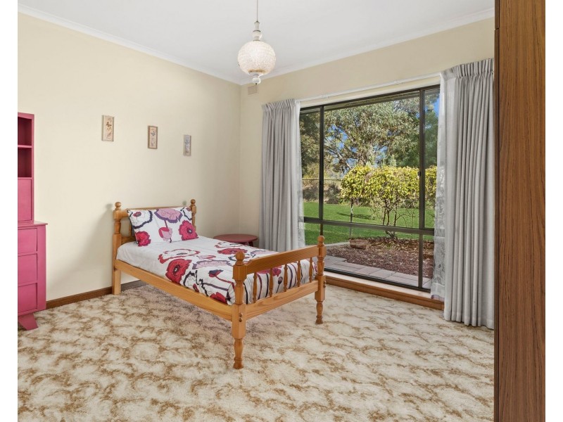 180 Briers Road, Loxton SA 5333