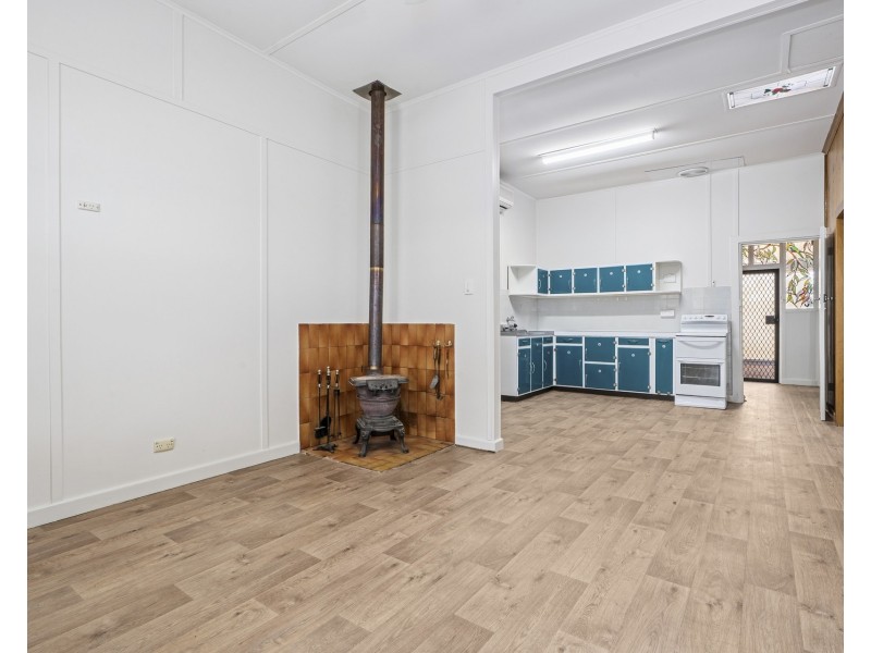 18 Wodonga Avenue, Loxton SA 5333