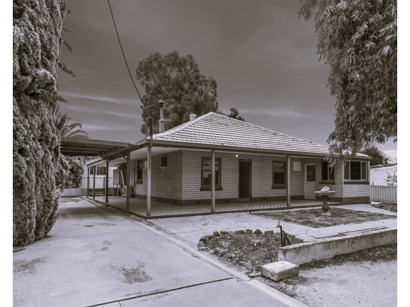 18 Wodonga Avenue, Loxton SA 5333