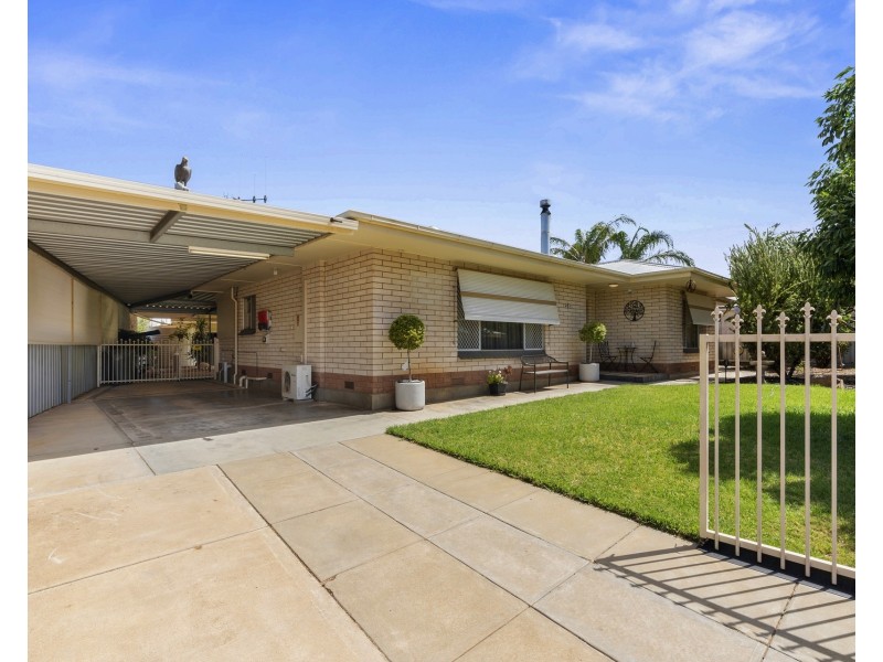 24 Coral Street, Loxton SA 5333