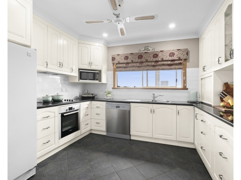 229 Jury Road, Glossop SA 5344