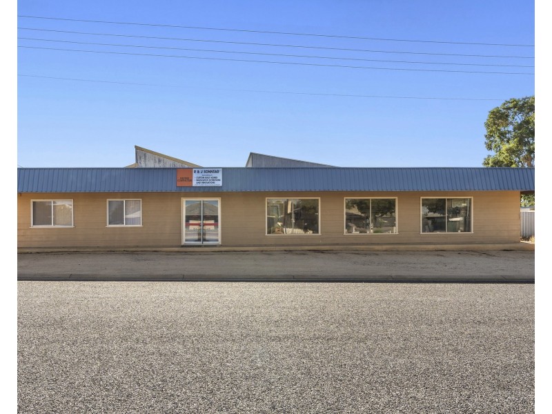 20-22 Wodonga Avenue, Loxton SA 5333