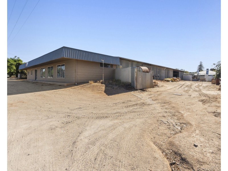 20-22 Wodonga Avenue, Loxton SA 5333