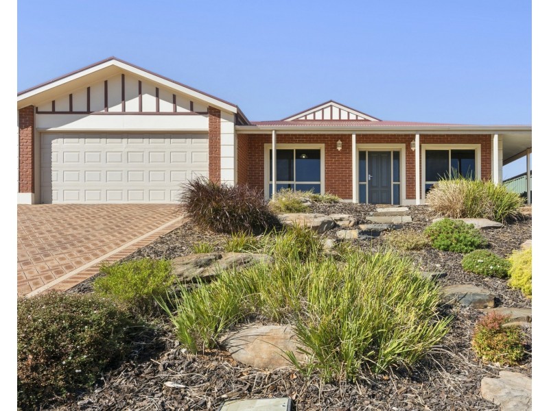 18 McEwen Drive, Loxton SA 5333