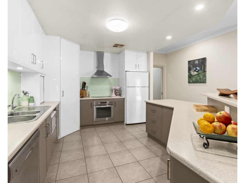 18 McEwen Drive, Loxton SA 5333
