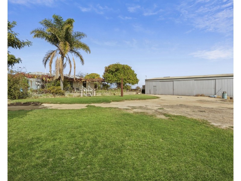 40 Casson Avenue, Loxton SA 5333