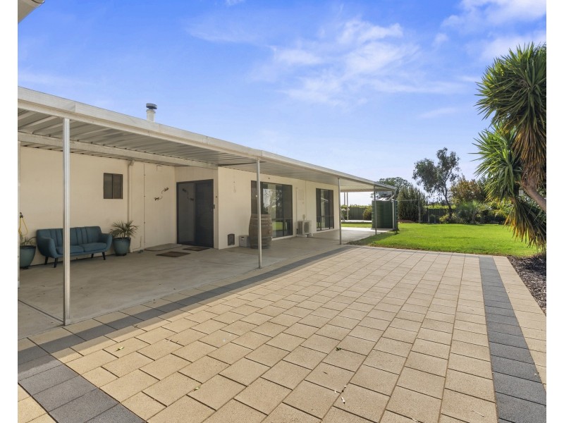 62 Edmondson Road, Loxton SA 5333