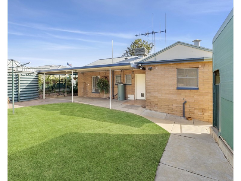 65 Drabsch Street, Loxton SA 5333