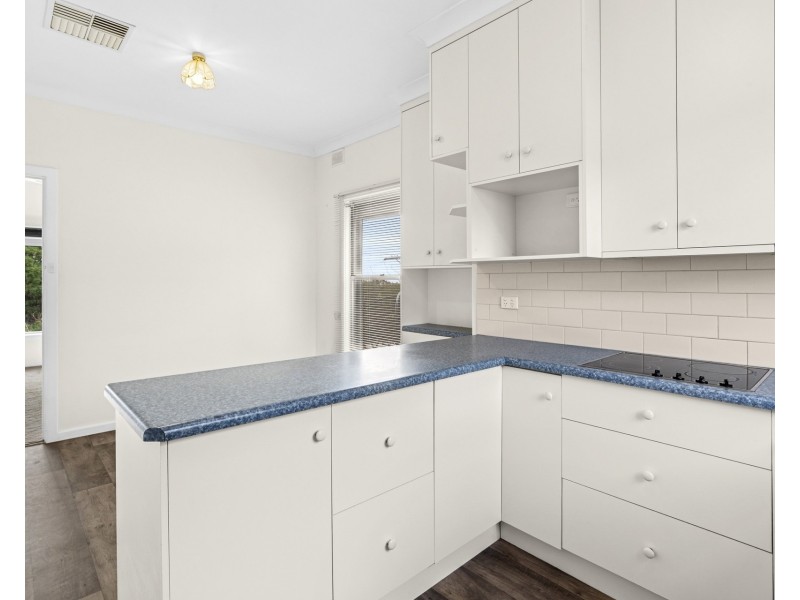 65 Drabsch Street, Loxton SA 5333