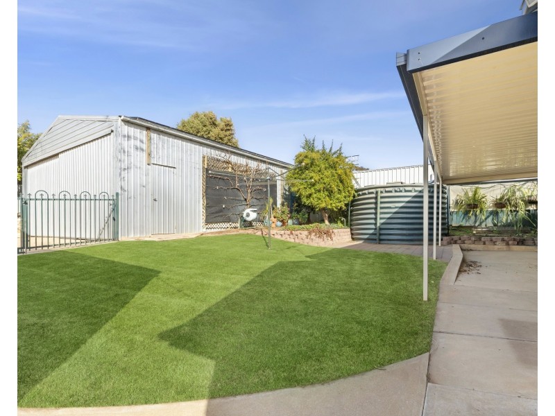 65 Drabsch Street, Loxton SA 5333