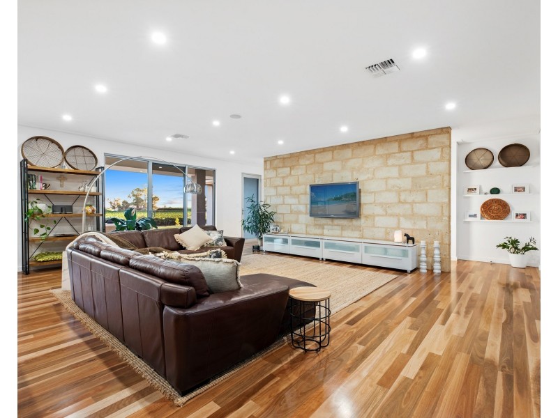 17807 Sturt Highway, Barmera SA 5345
