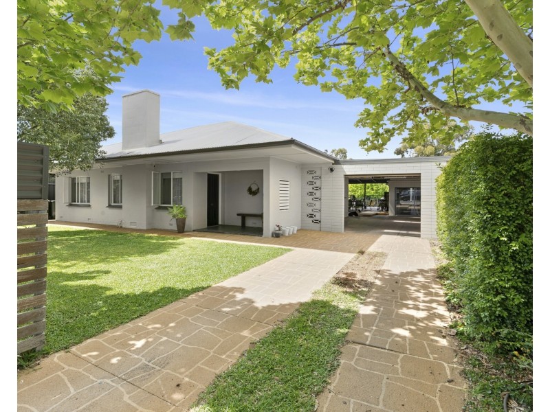 9 Acacia Avenue, Loxton SA 5333