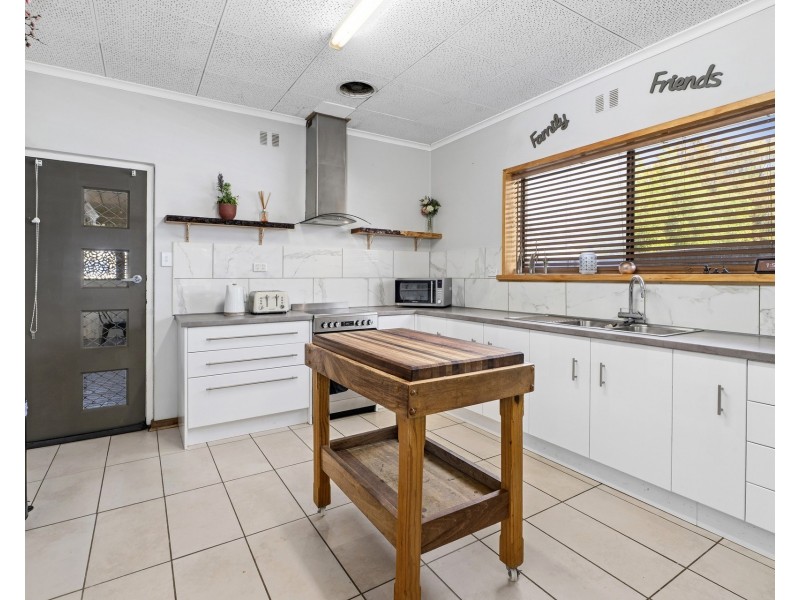41 Acacia Avenue, Loxton SA 5333