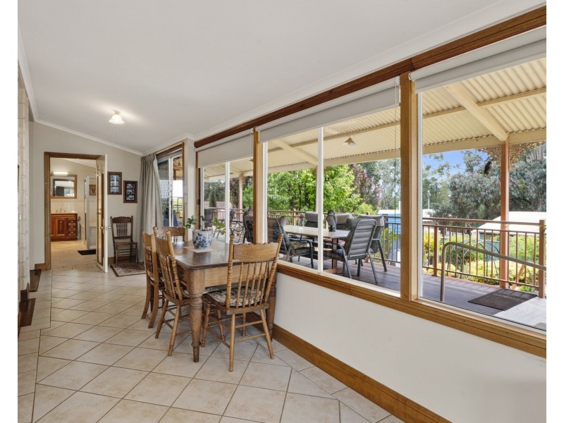 68 East Terrace, Loxton SA 5333