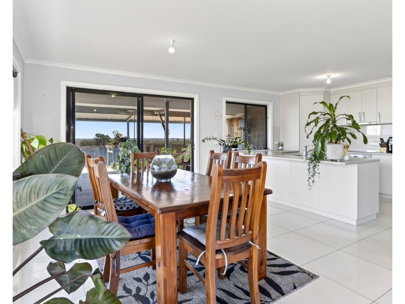 100 Loxton Drive, Moorook SA 5332