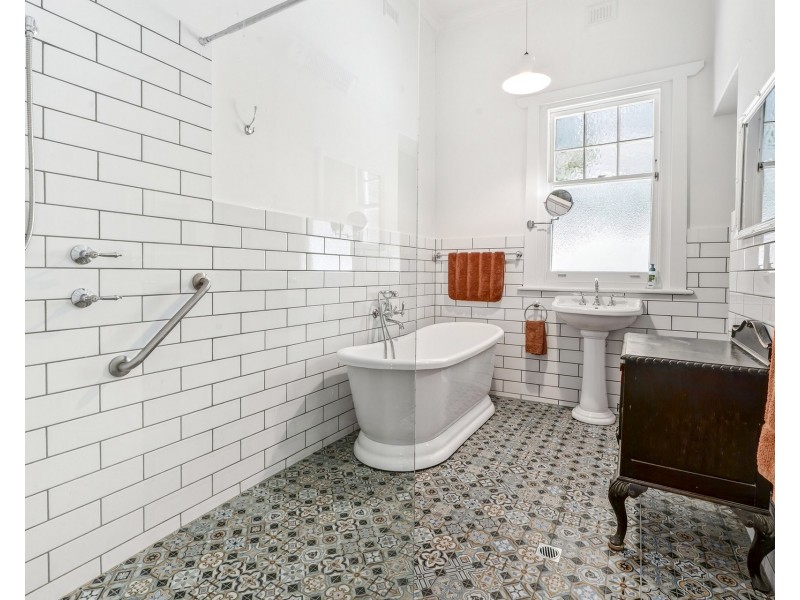 2 Myall Street, Renmark SA 5341