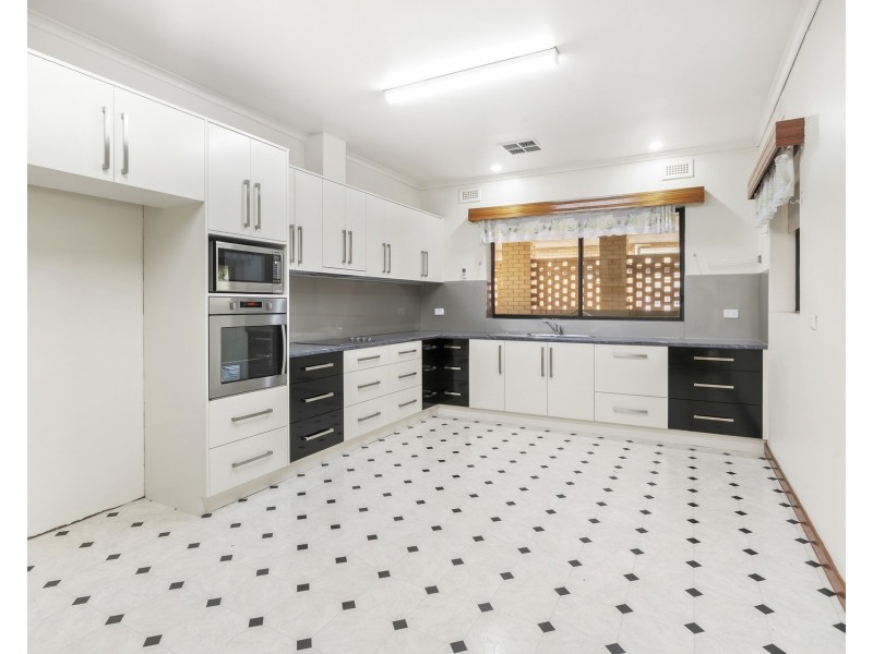 21 Kokoda Terrace, Loxton SA 5333