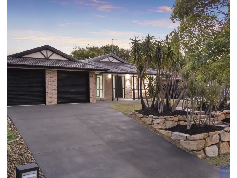 196 Castile Crescent, Edens Landing QLD 4207