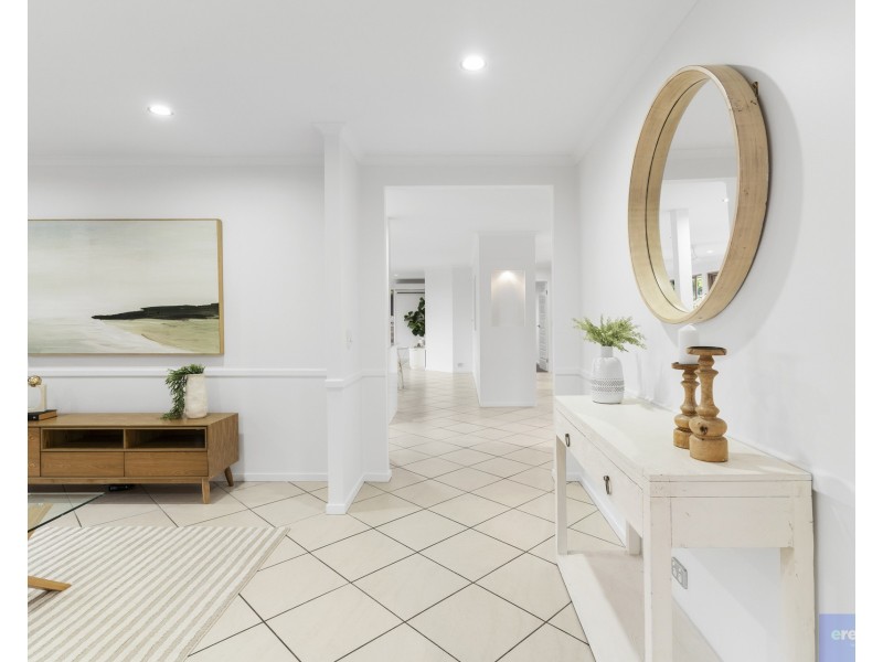 196 Castile Crescent, Edens Landing QLD 4207