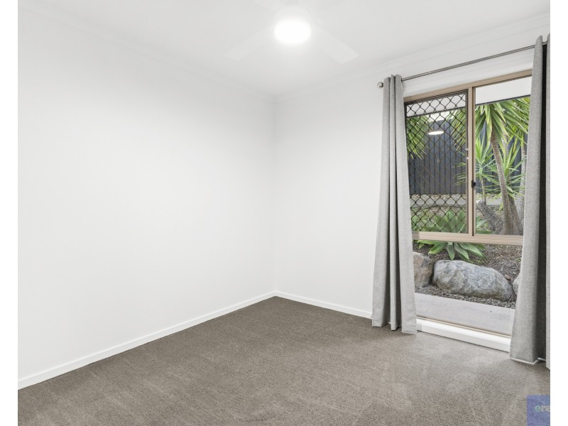 196 Castile Crescent, Edens Landing QLD 4207