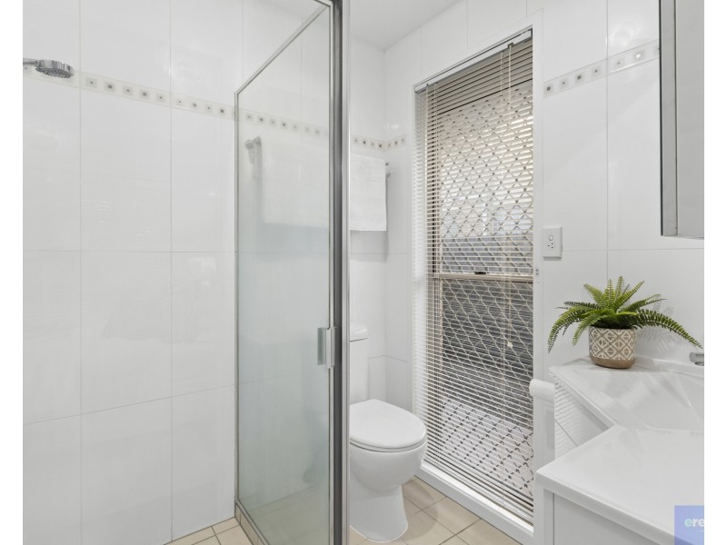 196 Castile Crescent, Edens Landing QLD 4207