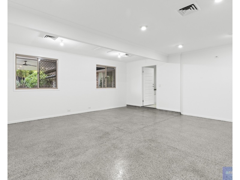 196 Castile Crescent, Edens Landing QLD 4207