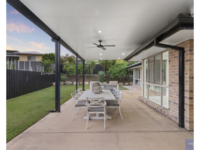 196 Castile Crescent, Edens Landing QLD 4207