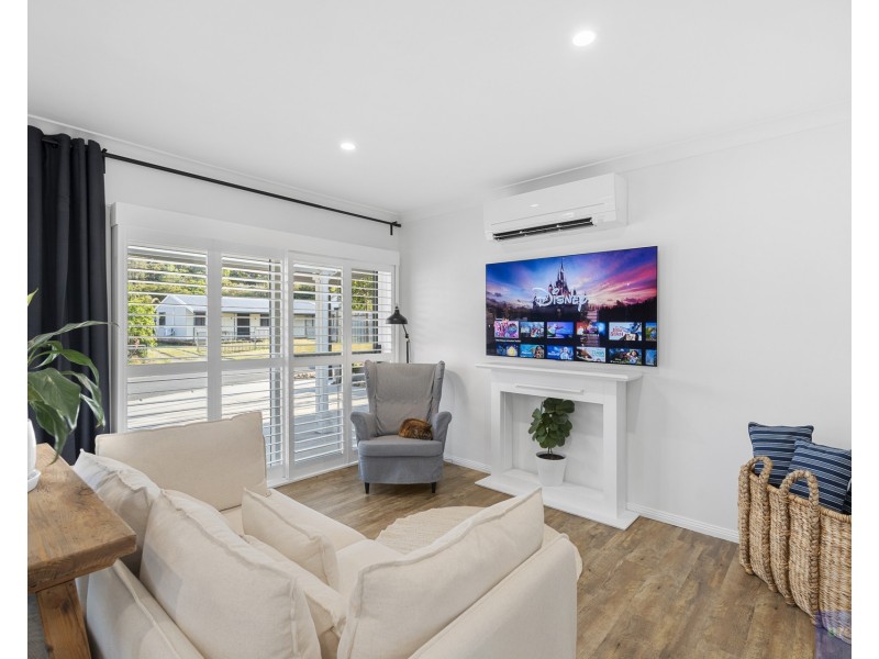 1 Mitre Street, Holmview QLD 4207