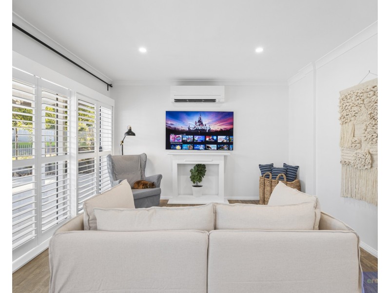 1 Mitre Street, Holmview QLD 4207