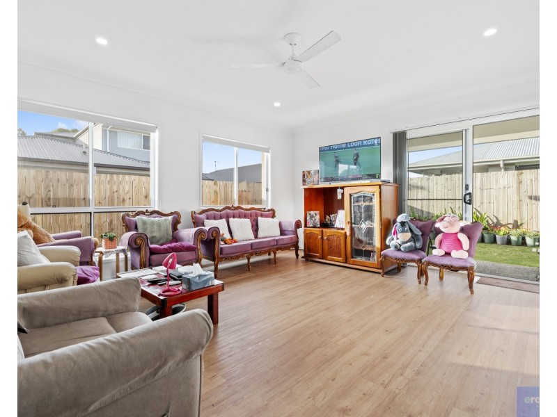 4 Barbossa Street, Park Ridge QLD 4125