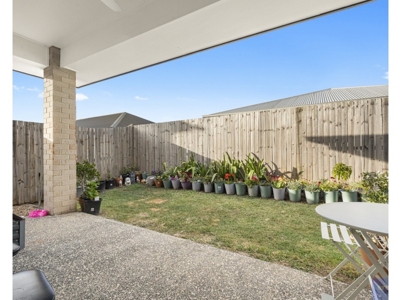 4 Barbossa Street, Park Ridge QLD 4125