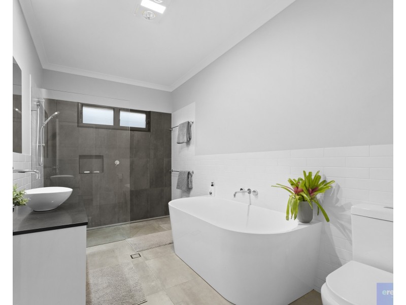 11 Forest Road, Greenbank QLD 4124