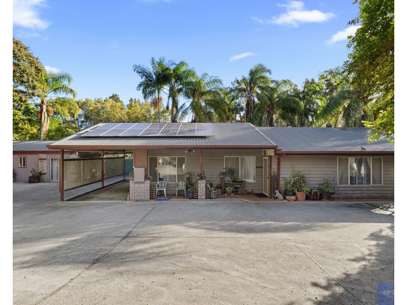 40 Leighton Drive, Edens Landing QLD 4207