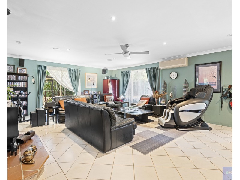 40 Leighton Drive, Edens Landing QLD 4207