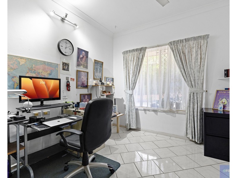 40 Leighton Drive, Edens Landing QLD 4207