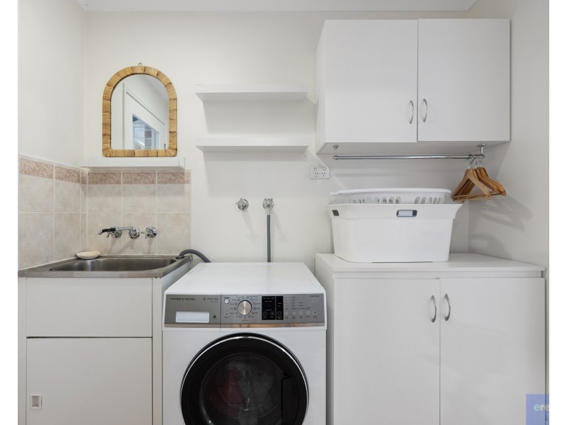 103 Castile Crescent, Edens Landing QLD 4207