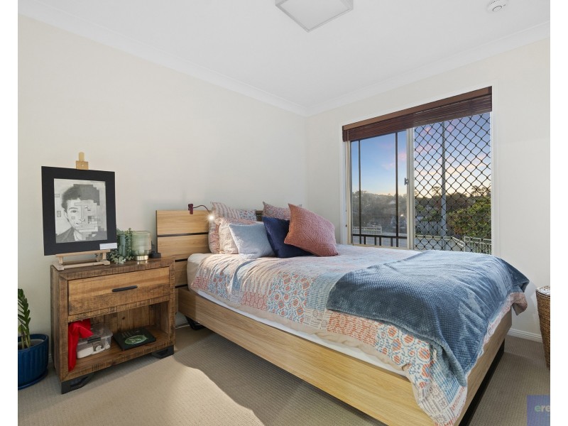 103 Castile Crescent, Edens Landing QLD 4207