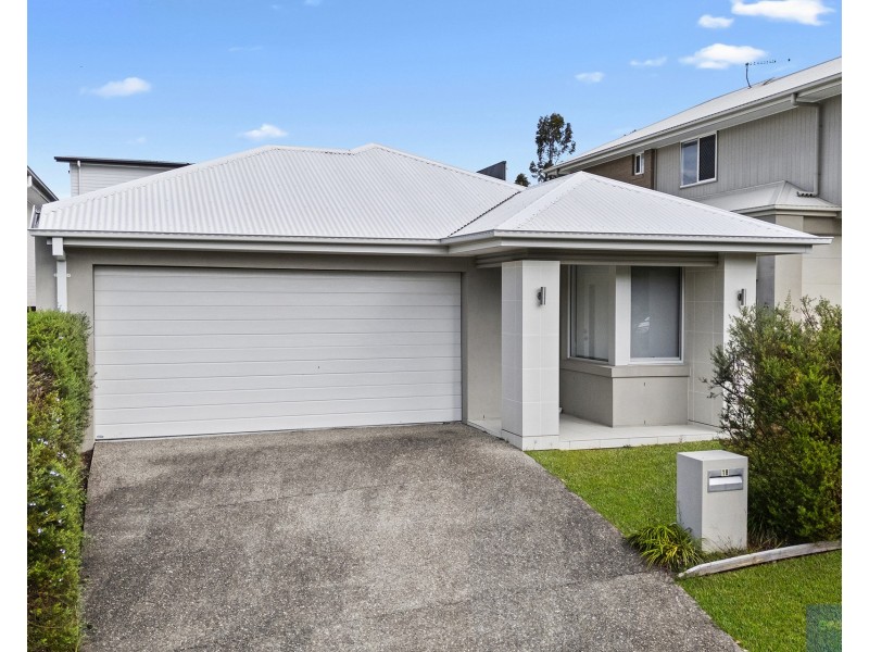 18 Eiger Street, Holmview QLD 4207