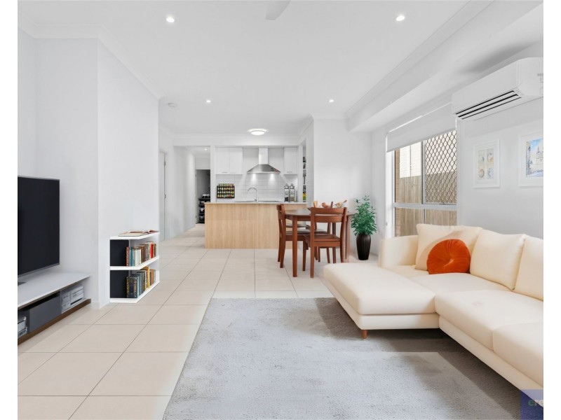 18 Eiger Street, Holmview QLD 4207