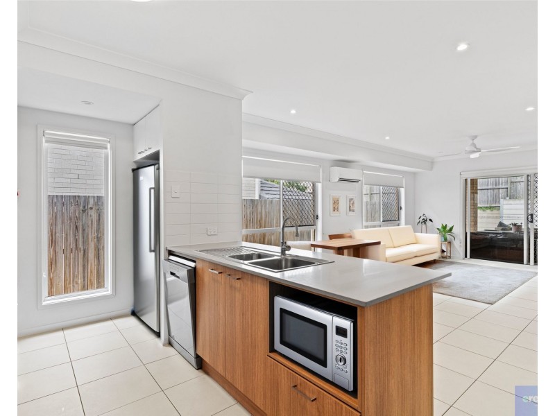 18 Eiger Street, Holmview QLD 4207