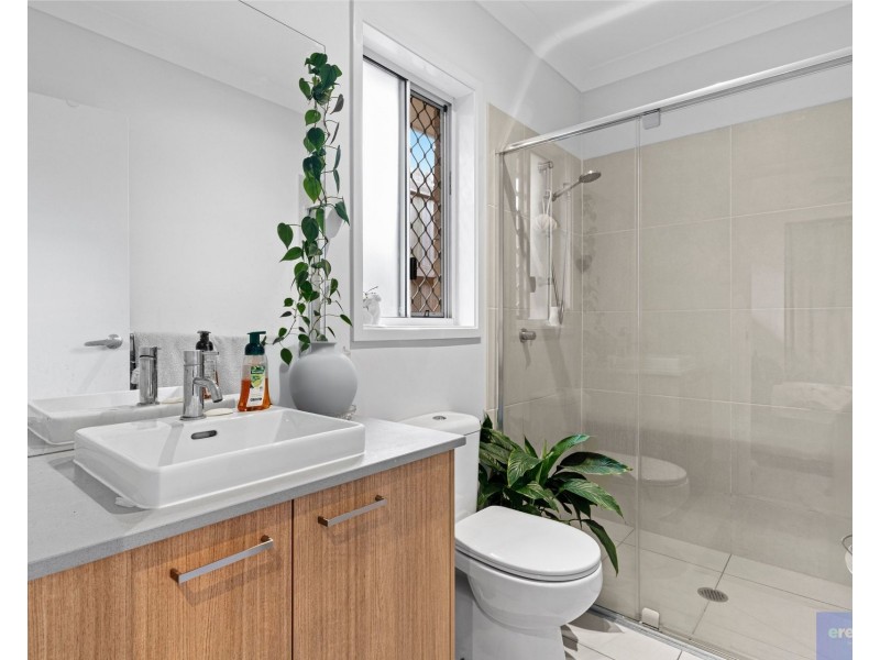 18 Eiger Street, Holmview QLD 4207