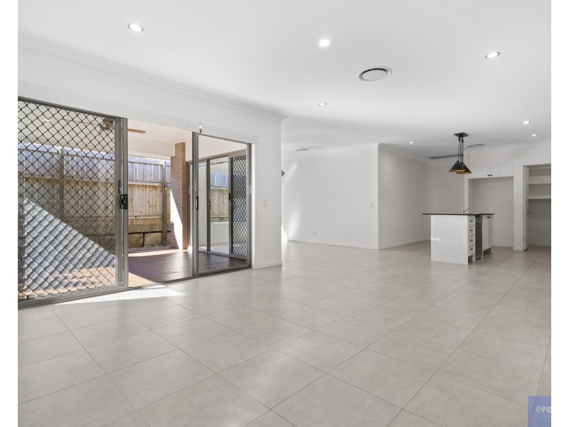 20 Meander Circuit, Holmview QLD 4207