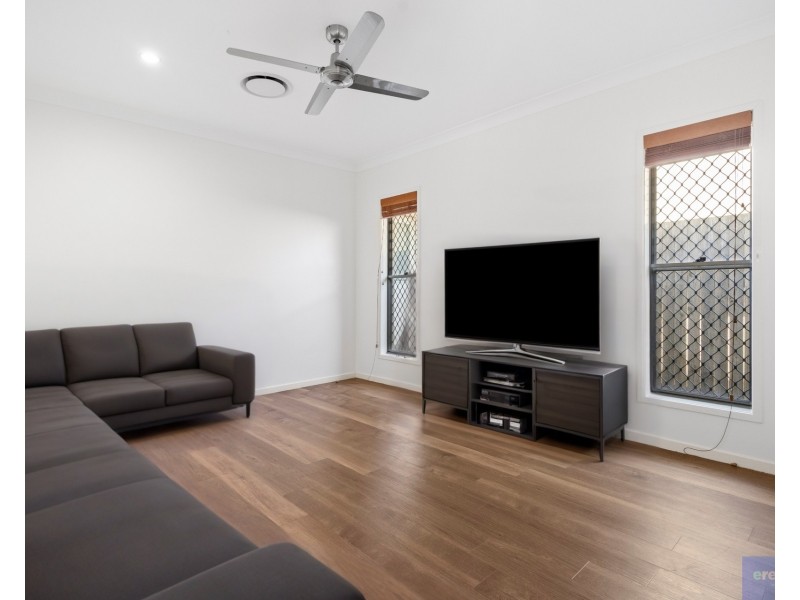 20 Meander Circuit, Holmview QLD 4207