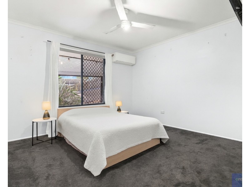 13 Jonath Court, Edens Landing QLD 4207
